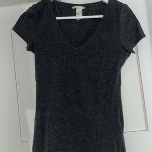 H&M V neck shirt SMALL